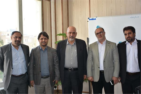 تودیع و معارفه مدیرعامل پیشین و سرپرست جدید شرکت انبارهای عمومی و خدمات گمرکی تهران