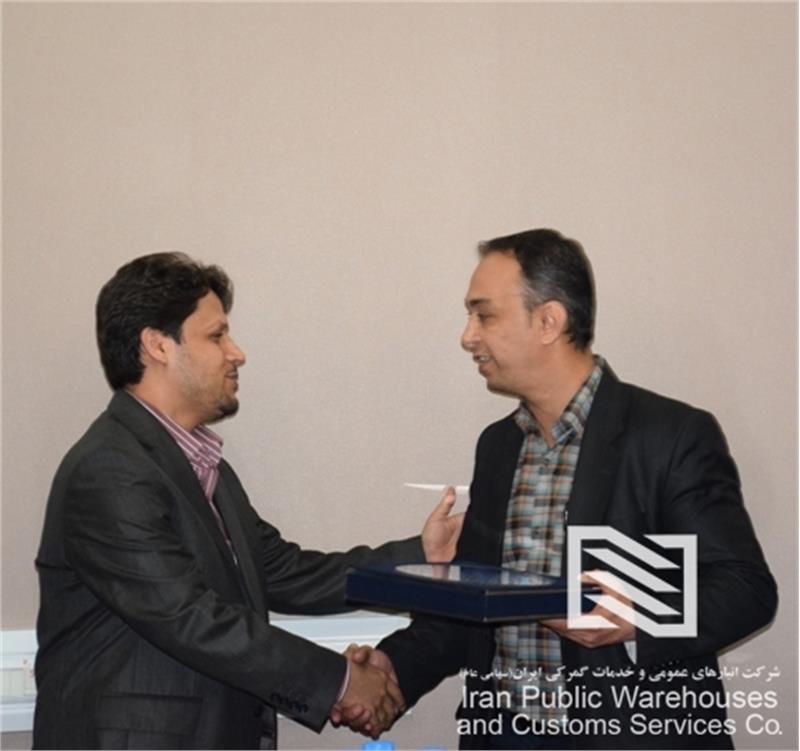 برگزاری مراسم تودیع فرمانده سابق و معارفه سرپرست جدید پایگاه بسیج شهید رضا مهرانی