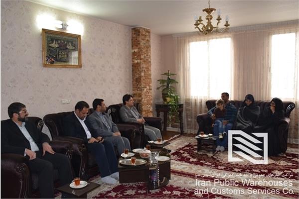 تجلیل از خانواده شهید مهرانی و شهید سخراوی