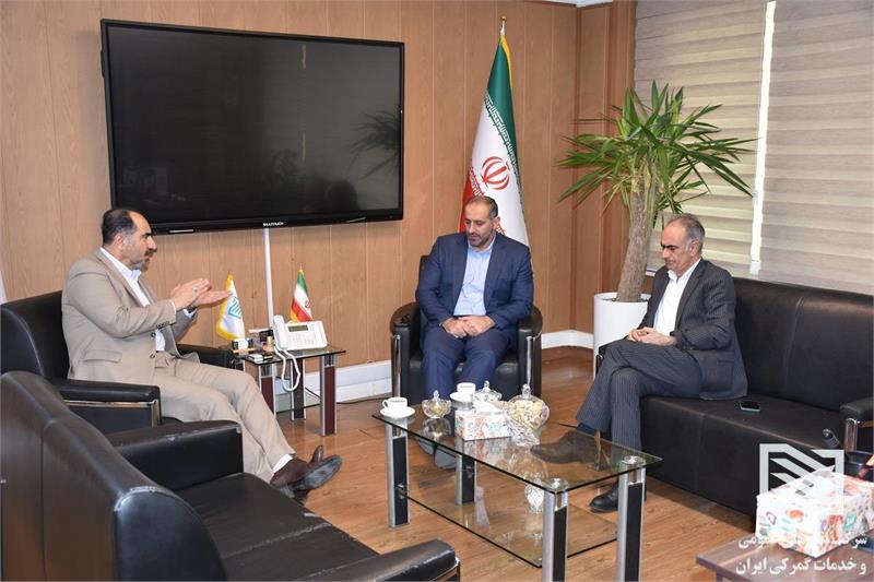 دیدار صمیمانه دکتر کاظم سلیمی با نمایندگان مردم ماکو و آستارا در مجلس شورای اسلامی