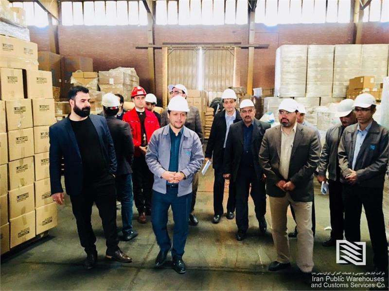 بازدید مدیرکل دفتر طرح جامع و مدل‌های حمل‌ونقل وزارت راه و شهرسازی از شرکت‌های انبارهای عمومی و خدمات گمرکی تهران و غرب
